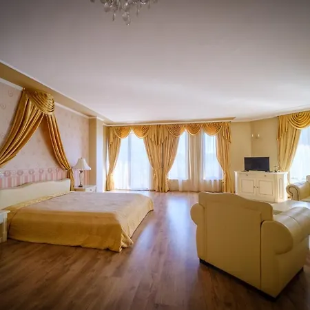 Family Classic 3* Várna