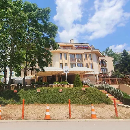 Family Classic Hotel